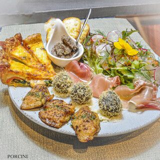 [With All-You-Can-Drink] Party Set Menu B * Shared large-platter course