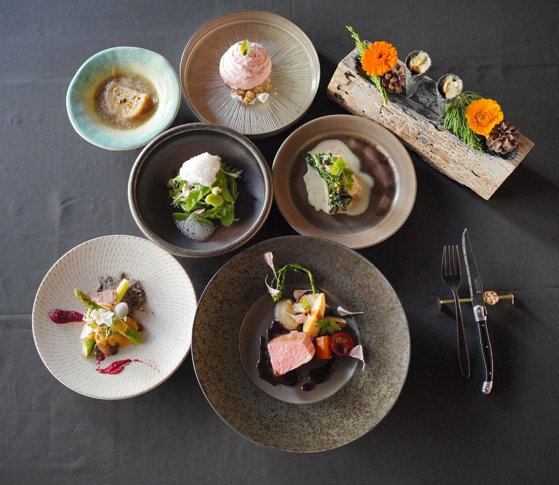 【Dinner】Creative French multi-course meal: 15,000 yen (tax included)