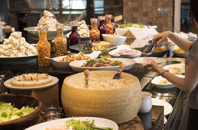 All Day Dining Folk Kitchen