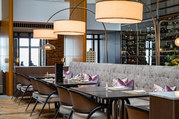 THE SCORE DINING (MELODIA / RHYTHMOS)