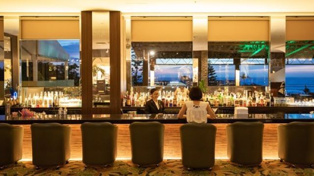 Bar Lounge Taira / Okinawa Kariyushi Beach Resort Ocean Spa
