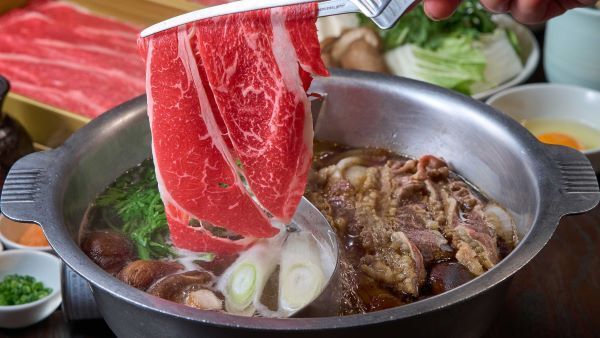 MO-MO-PARADISE Shinjuku Sanchome (formerly: Nabezo)