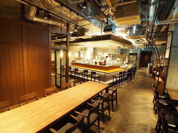 富士屋本店　サクラステージ