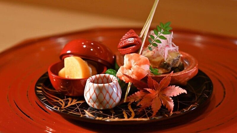 神楽坂くろす