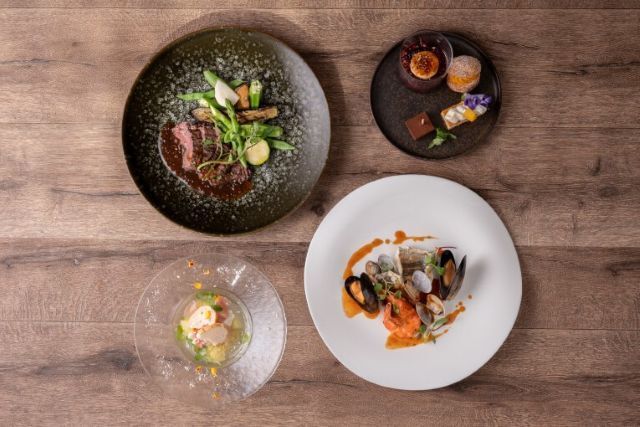 FOREST KITCHEN with Outdoor Living / Hotel Metropolitan Sendai East