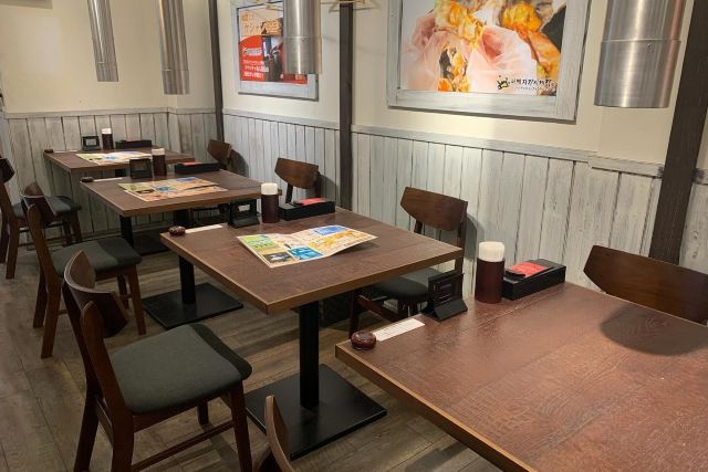 Manjok Ohyang Jokbal & Seobaegja Soy Sauce Gejang