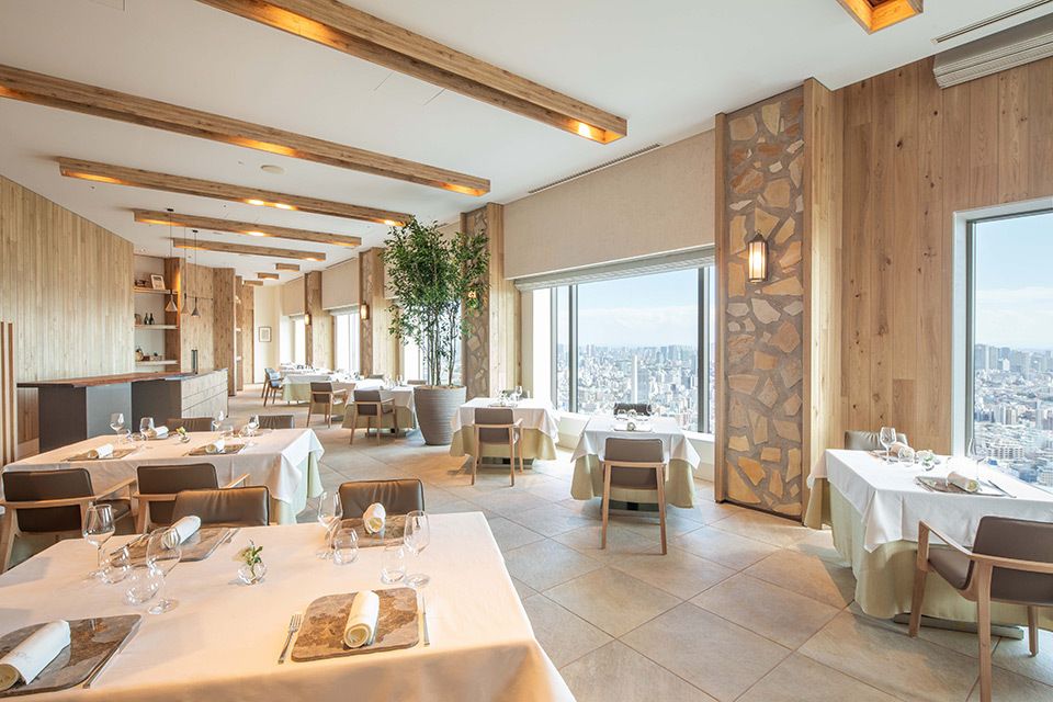 Tower's Restaurant COUCAGNO