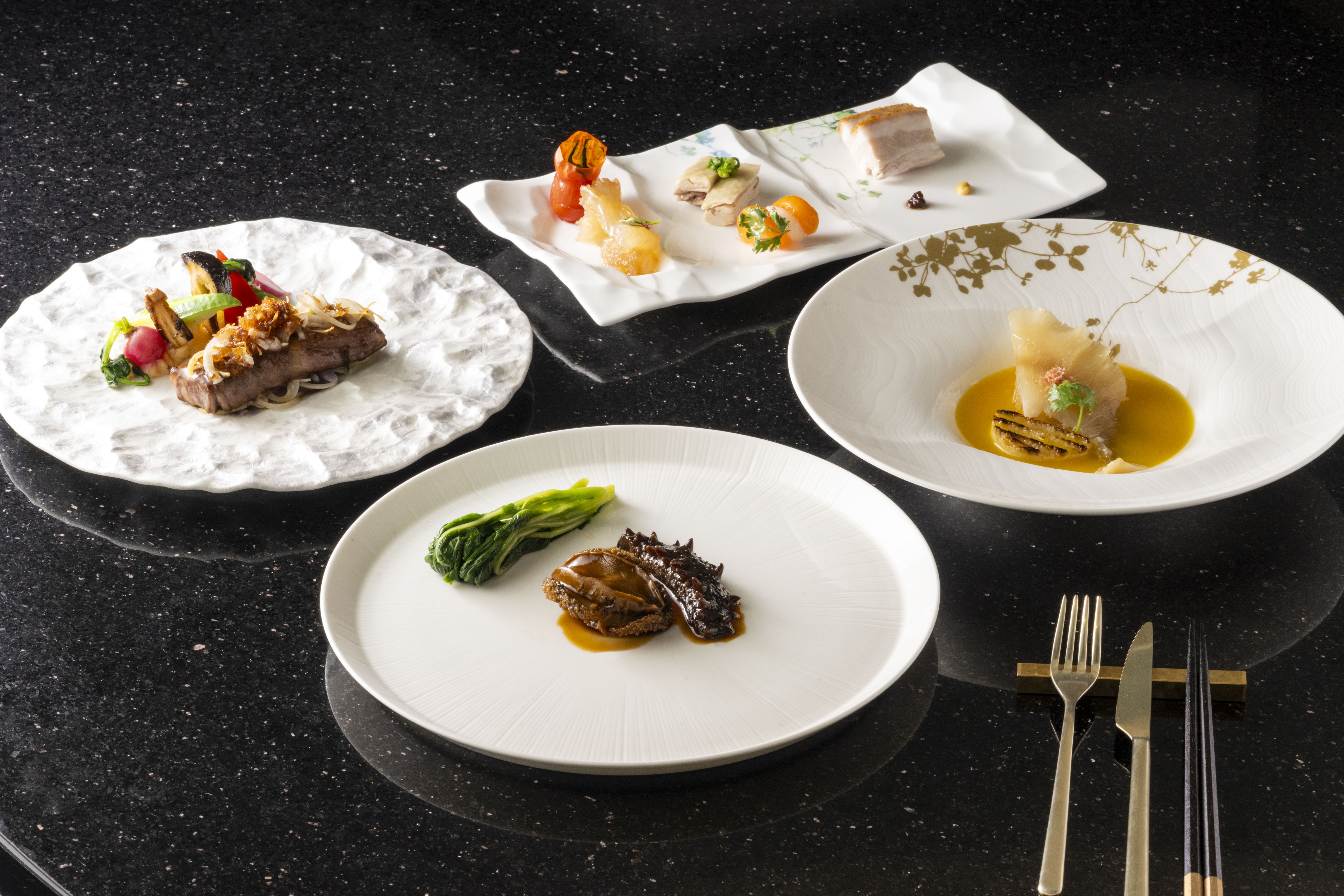 Chinese Restaurant RYUJO NAGOYA CASTLE / ESPACIO NAGOYA CASTLE