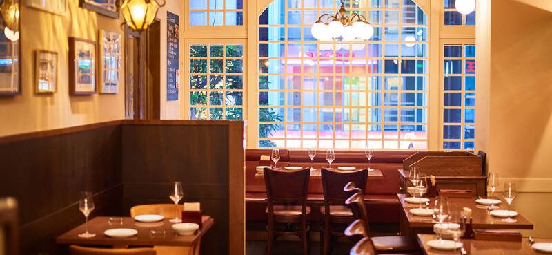 Bistro Wine Cafe Le Coq Roti