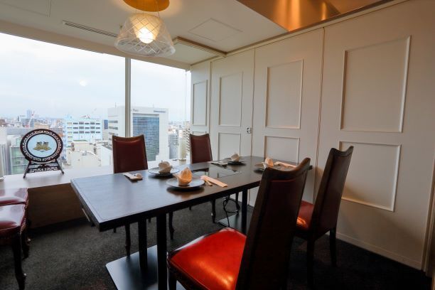 【ランチ】料理長お薦め！麗人コース ワンドリンクサービス