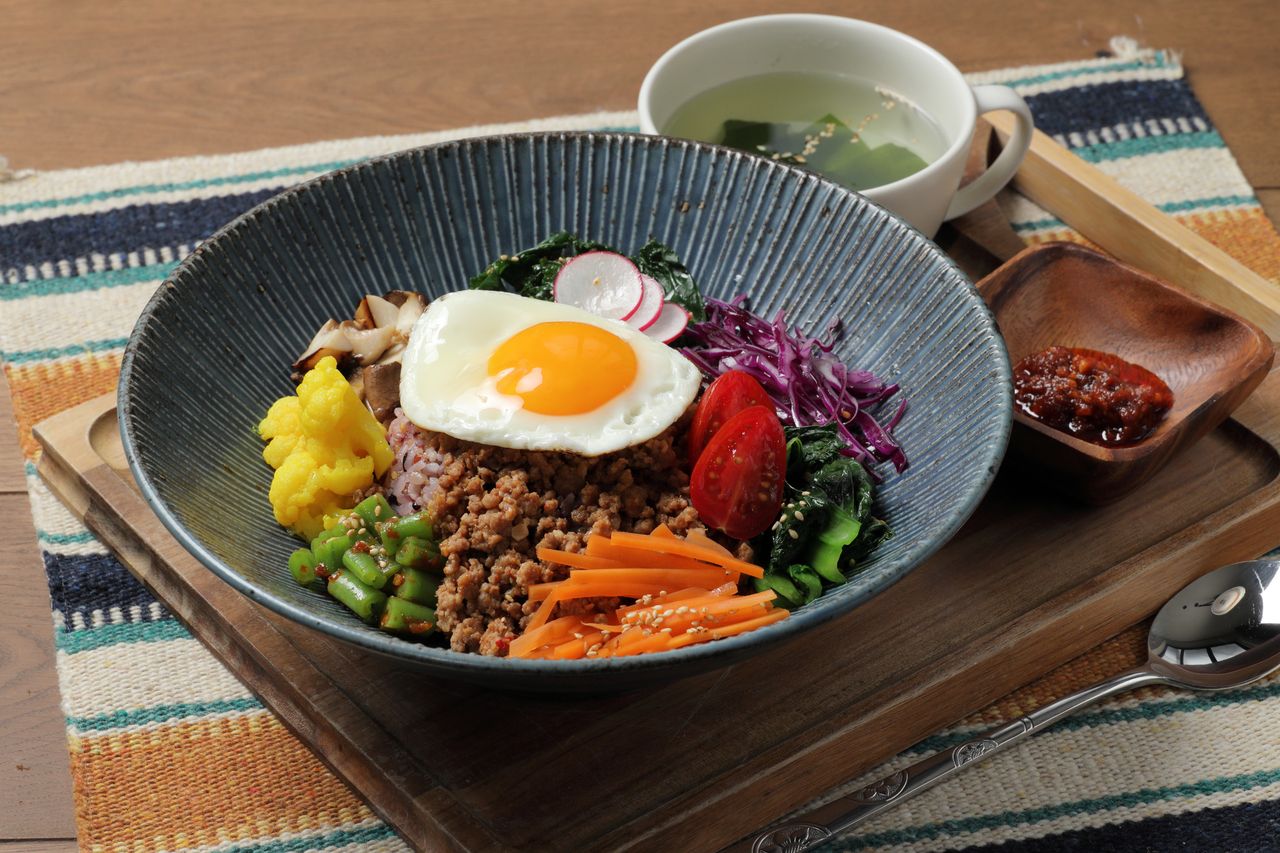 【LUNCH】コース　乾杯ドリンク＆食後のカフェ付き