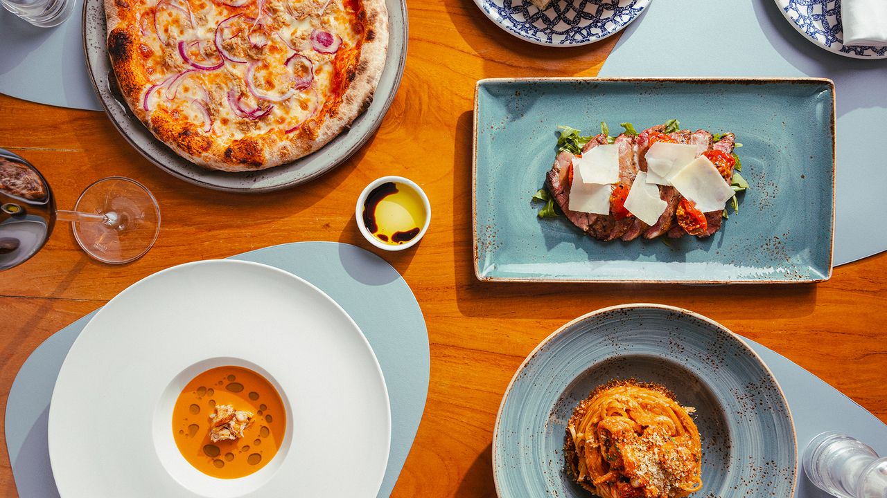 Lunch Table Reservation - Indoor Seating