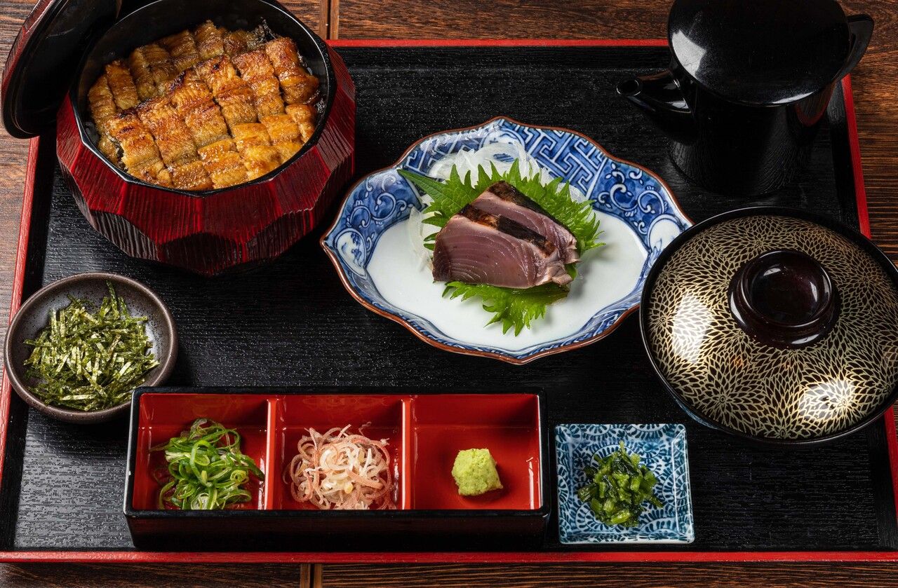 【ランチ限定】うなぎひつまぶし＆かつを藁焼き御膳※前々日までに要予約