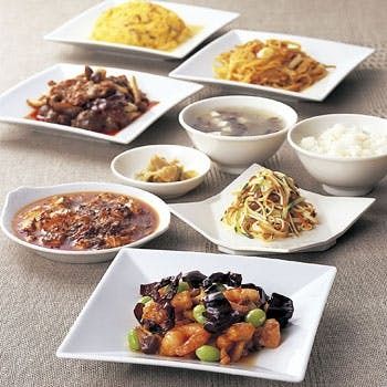 12月【平日限定ランチ＋プチデザート付】プリフィクスランチ全5品