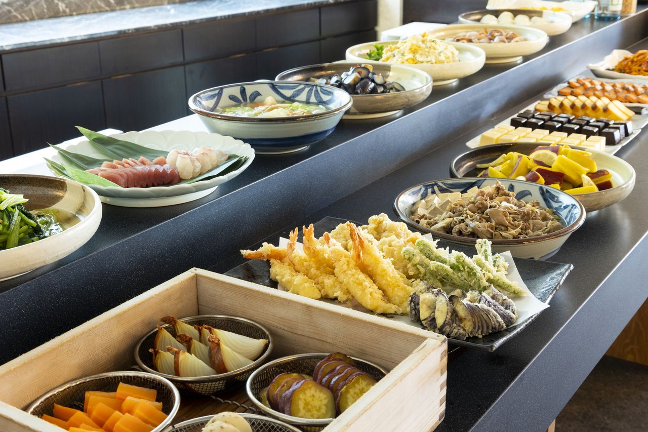 ＜Sabado at Linggo at holiday＞Sangay ng holiday “Tokyo Buffet ”