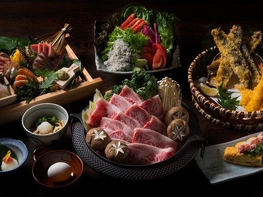 【ご宴会/忘新年会/大皿】特選黒毛和牛のすき焼きコース（全7品）2時間飲み放題付6500円