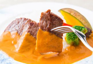 golden beef steak curry