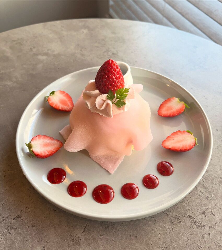 ピンクのショートケーキ大福