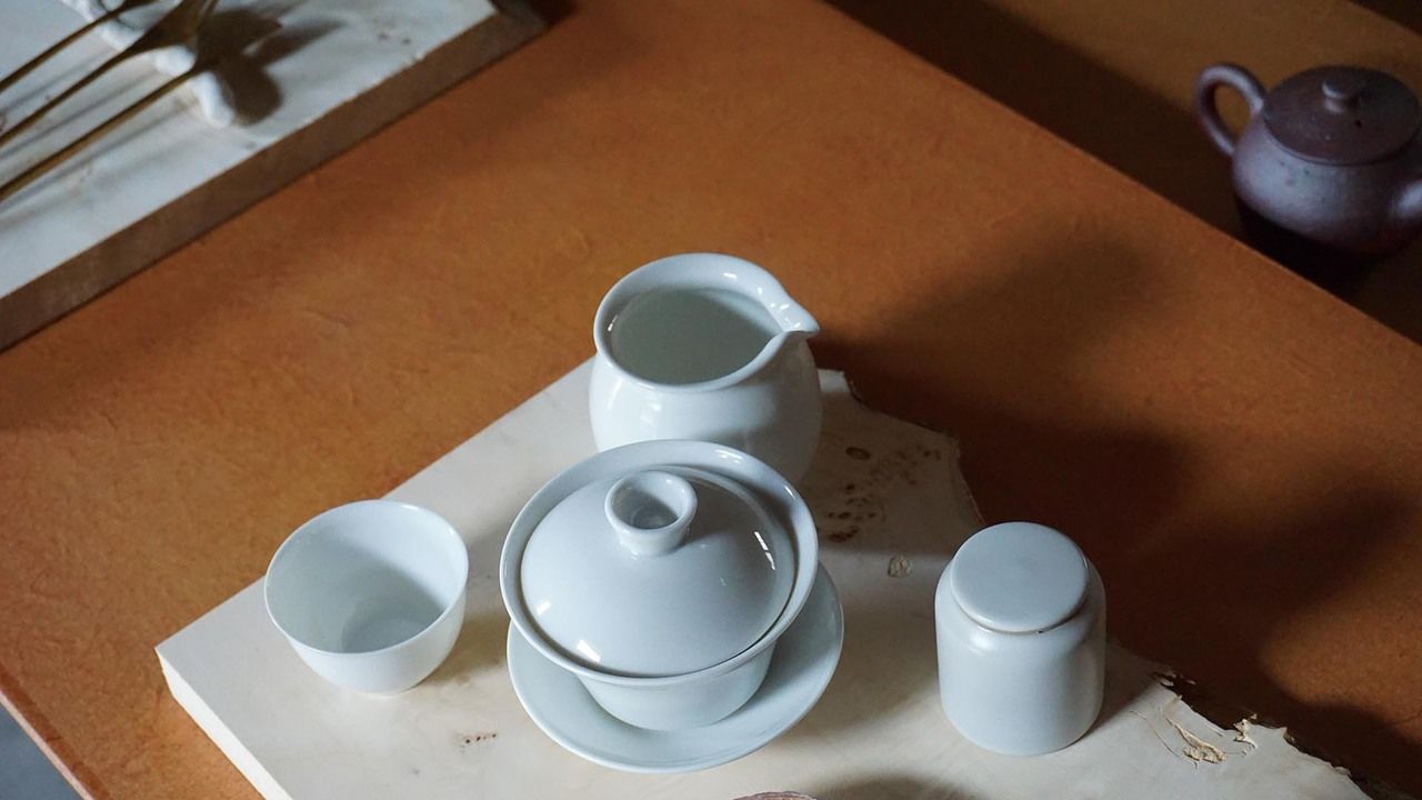 【茶懐石】お粥のランチ・日本の菓子皿（3皿）・お飲み物