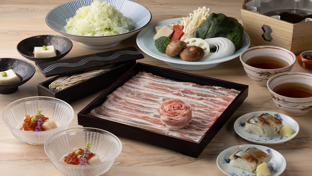 【午餐】高湯涮鍋套餐「紫蘇紫」（品牌豬肉）