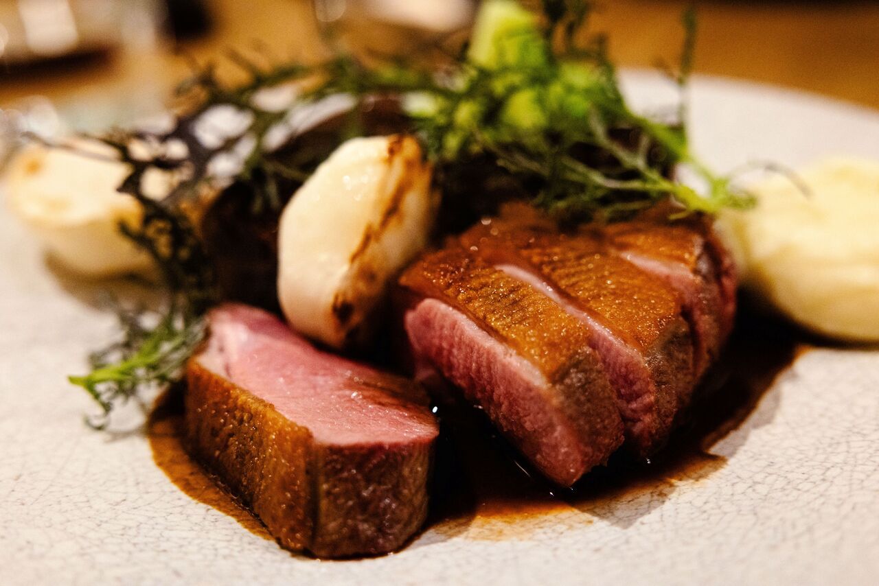 派對套餐（含4種清酒、稅金及服務費），適合多人聚會