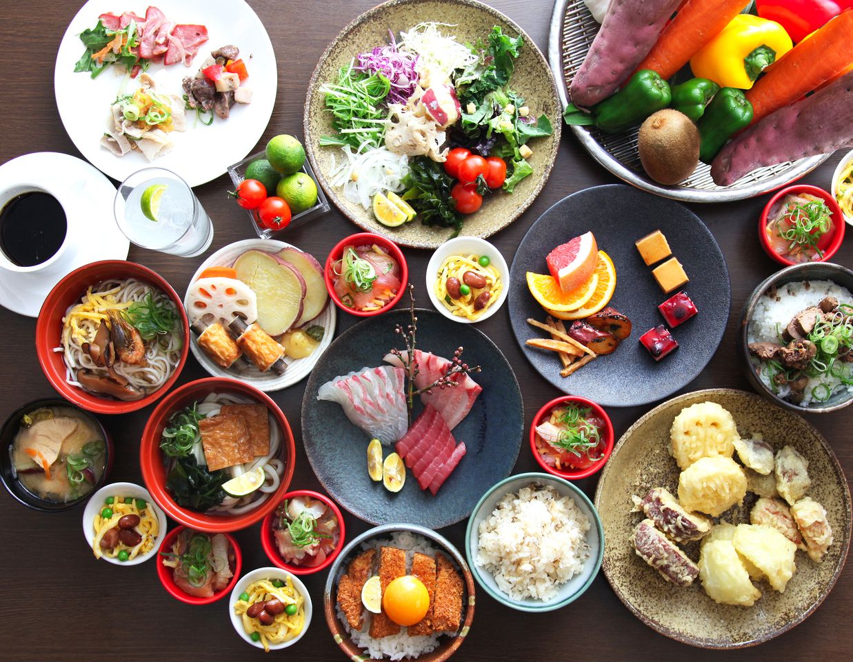 [Lunch] Awa Zanmai Local Cuisine Buffet (Elementary School Children)