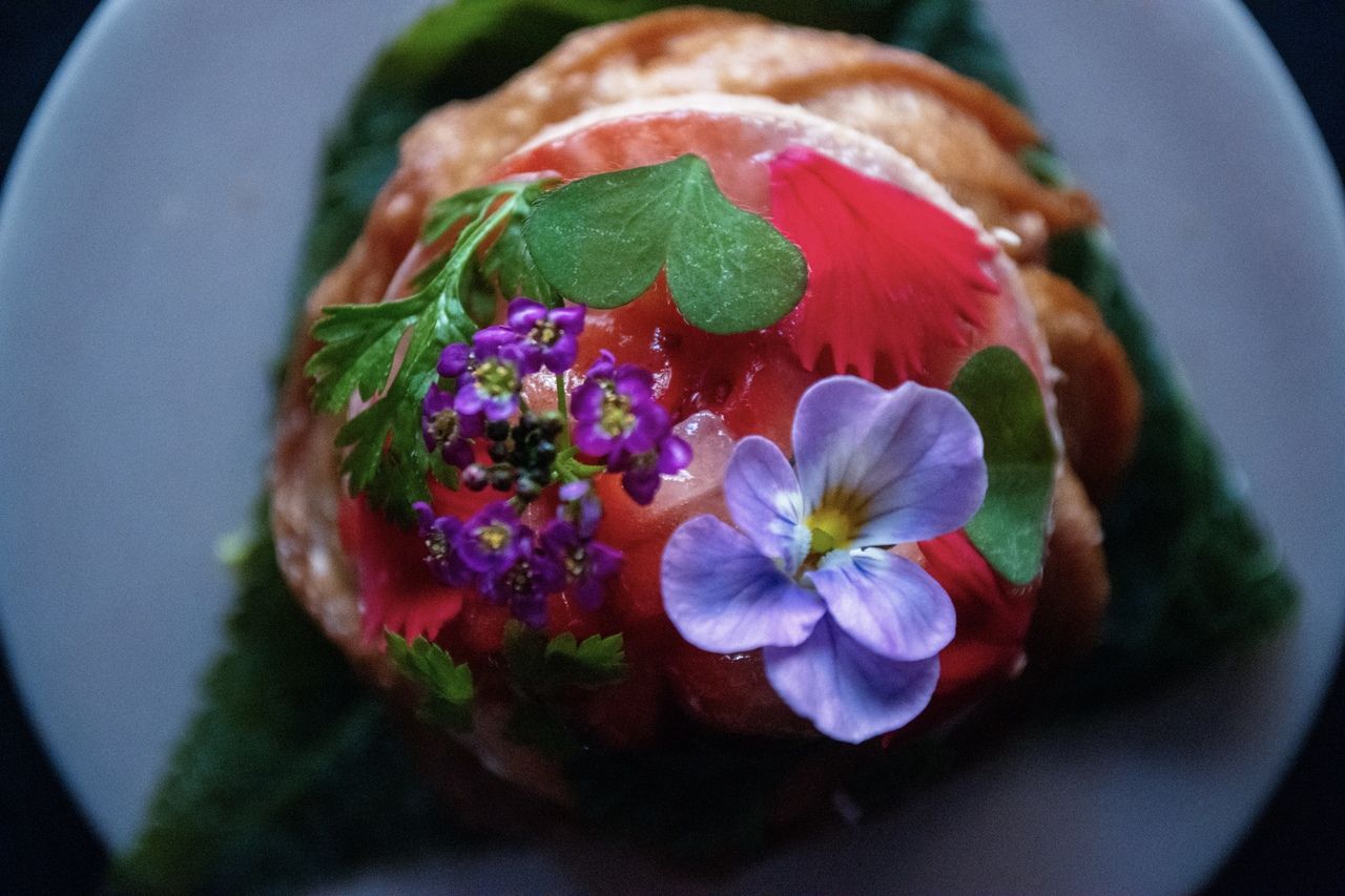 【一番人気】名物のカクテルペアリングコース〜料理6品とカクテル6杯〜ノンアルコールに変更が可能です。