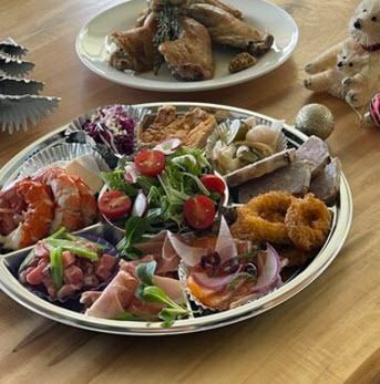 Hors d'oeuvre plate