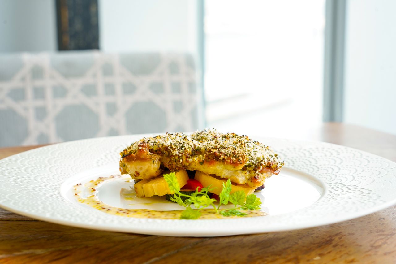 オフィシャルWeb限定最安値【ショートディナーコース】季節の前菜や豚肉料理の全4皿+乾杯スパークリングワイン(平日限定)