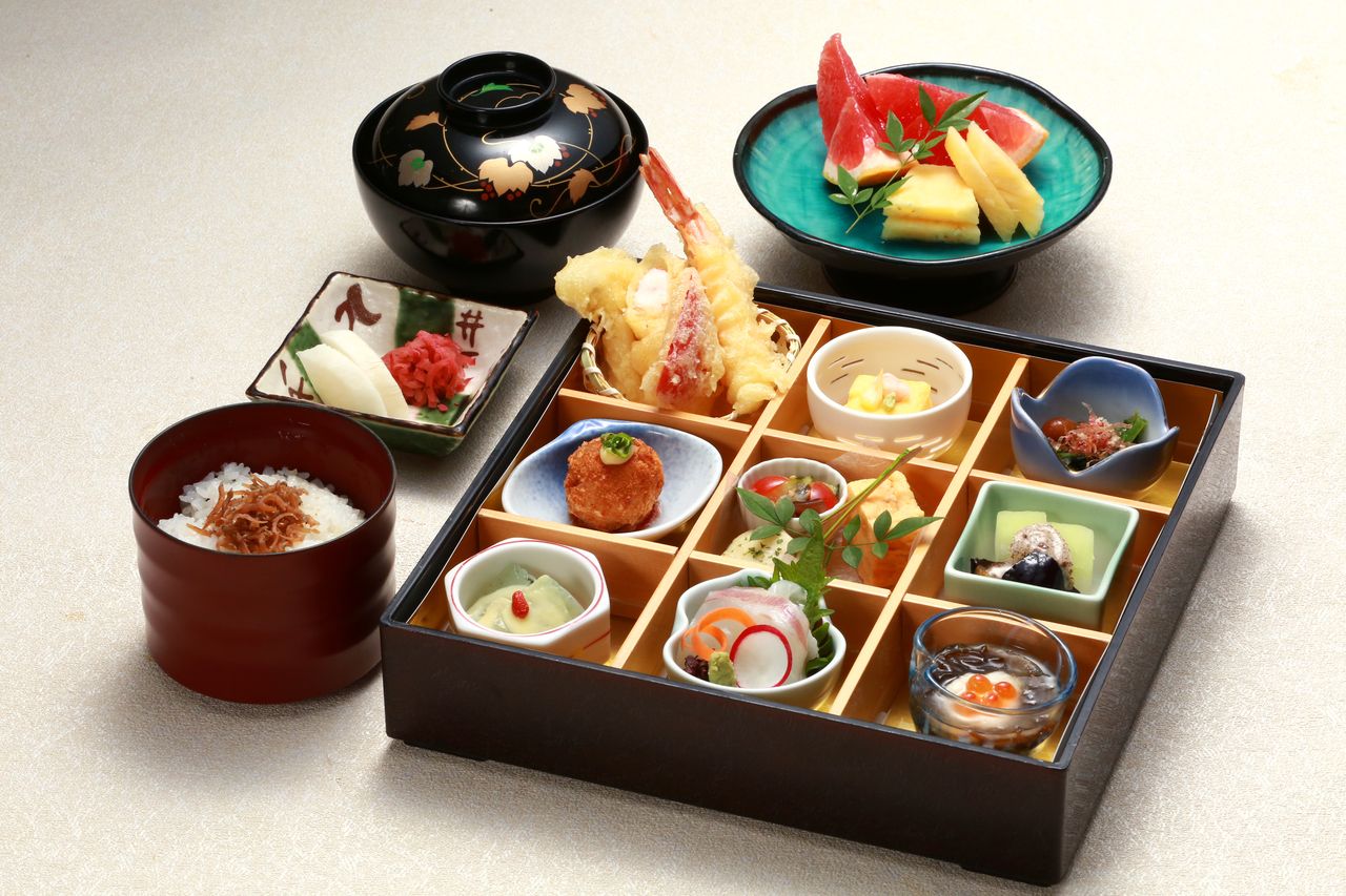 飛騨にぎやか御膳