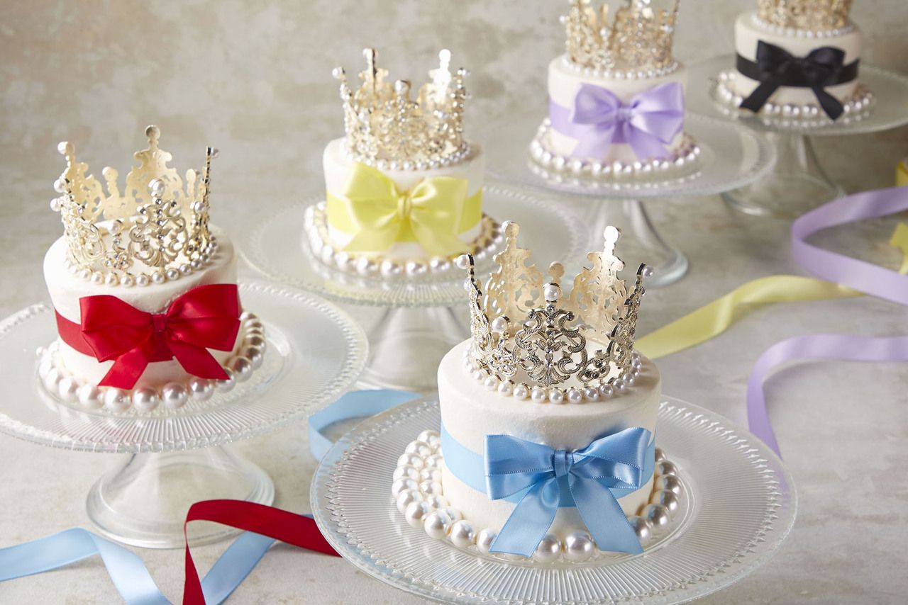 Recommended for birthday parties and activities! [Casual Anniversary] Limited to 3 or more people! 10 types in total/Cake included Night view and casual anniversary course with Italian food