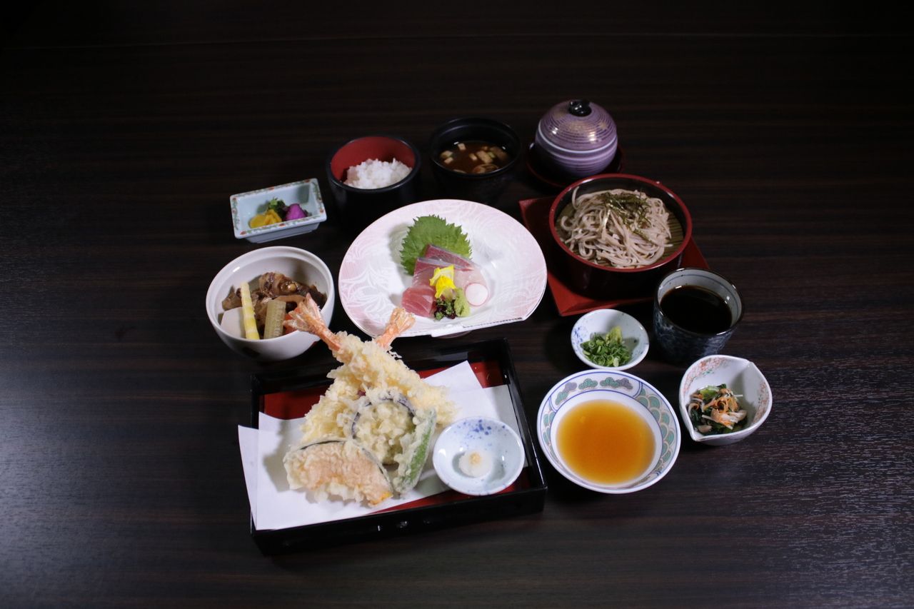 【ランチ】天婦羅手打ち蕎麦御膳（松）