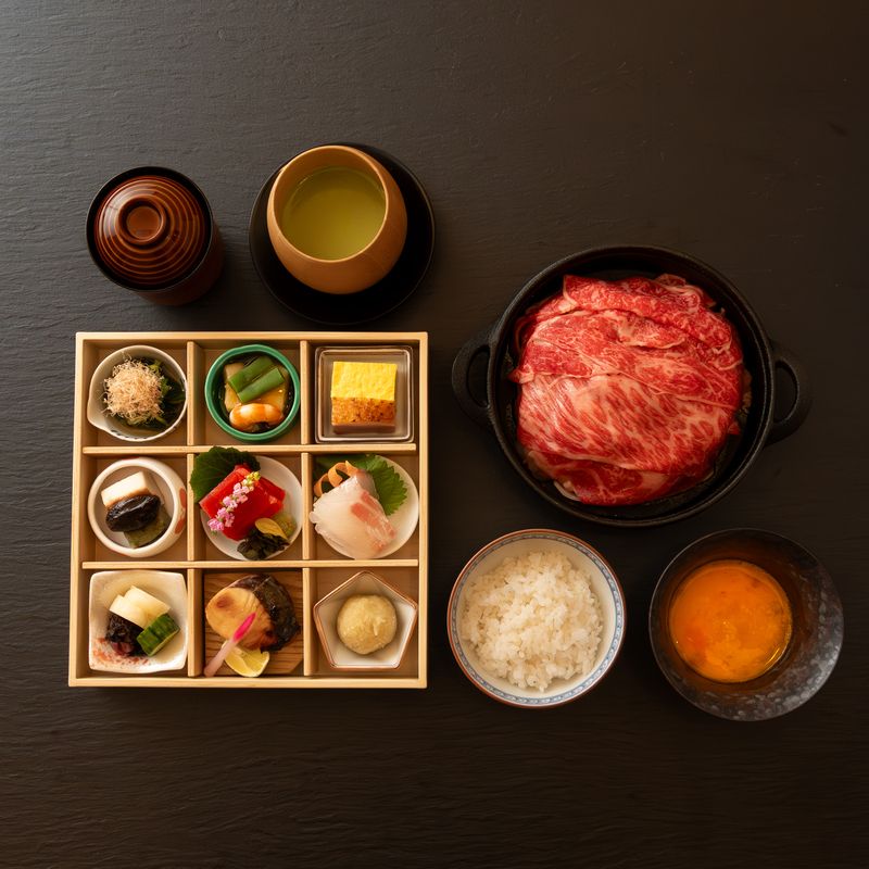 おもてなし御膳すき焼き　5,000円