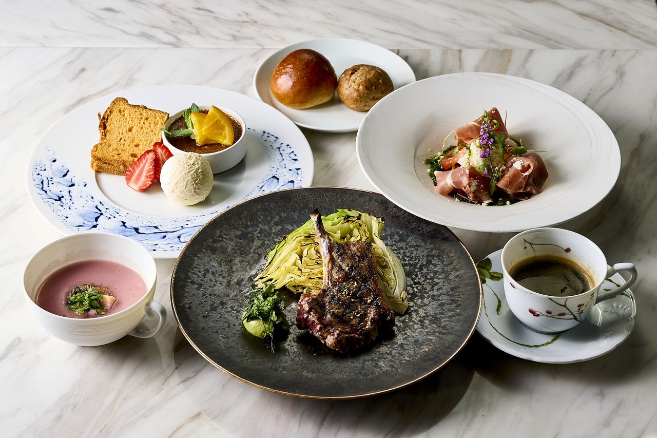 【CHAPTER】　選べるメイン　9種のオーガニックティーKUSMI TEA付き