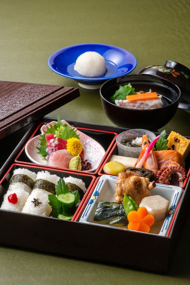 ＜ランチ＞松花堂弁当