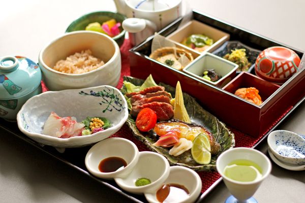 【Lunch】 1899 Assorted Japanese Dishes    