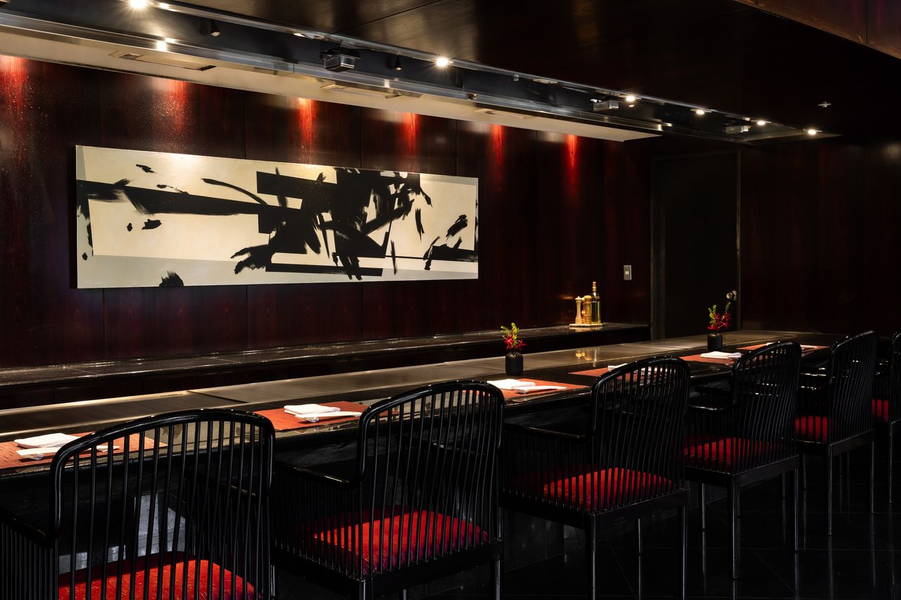 国産牛ハンバーグランチ【輝」】かがやき　スープ・サラダ・国産牛ハンバーグステーキ・ダイスカットステーキ　など7品