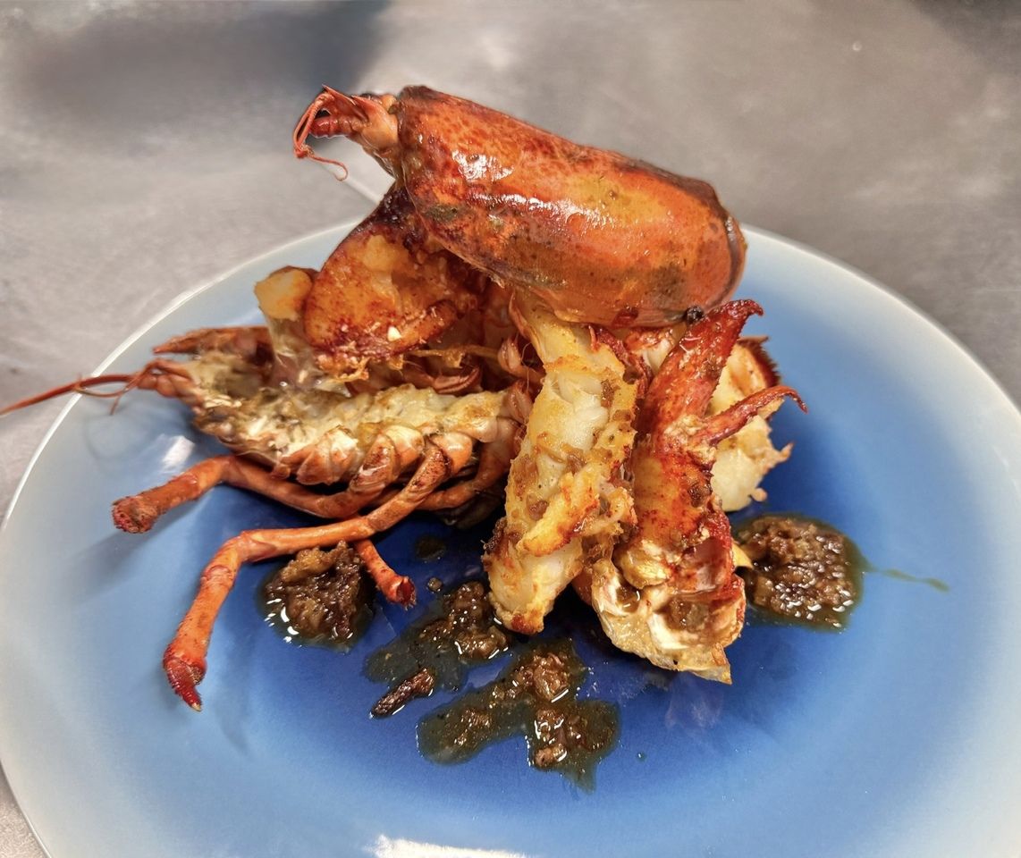 【予約限定】まるごと1尾のオマールコース