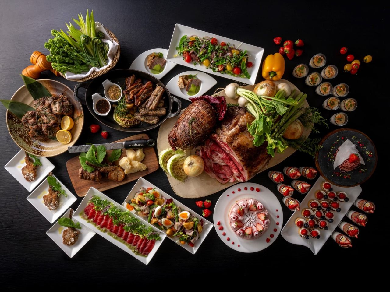 <토, 일, 공휴일> 【통상 요금】 점심 뷔페 90 분 | 7,000엔