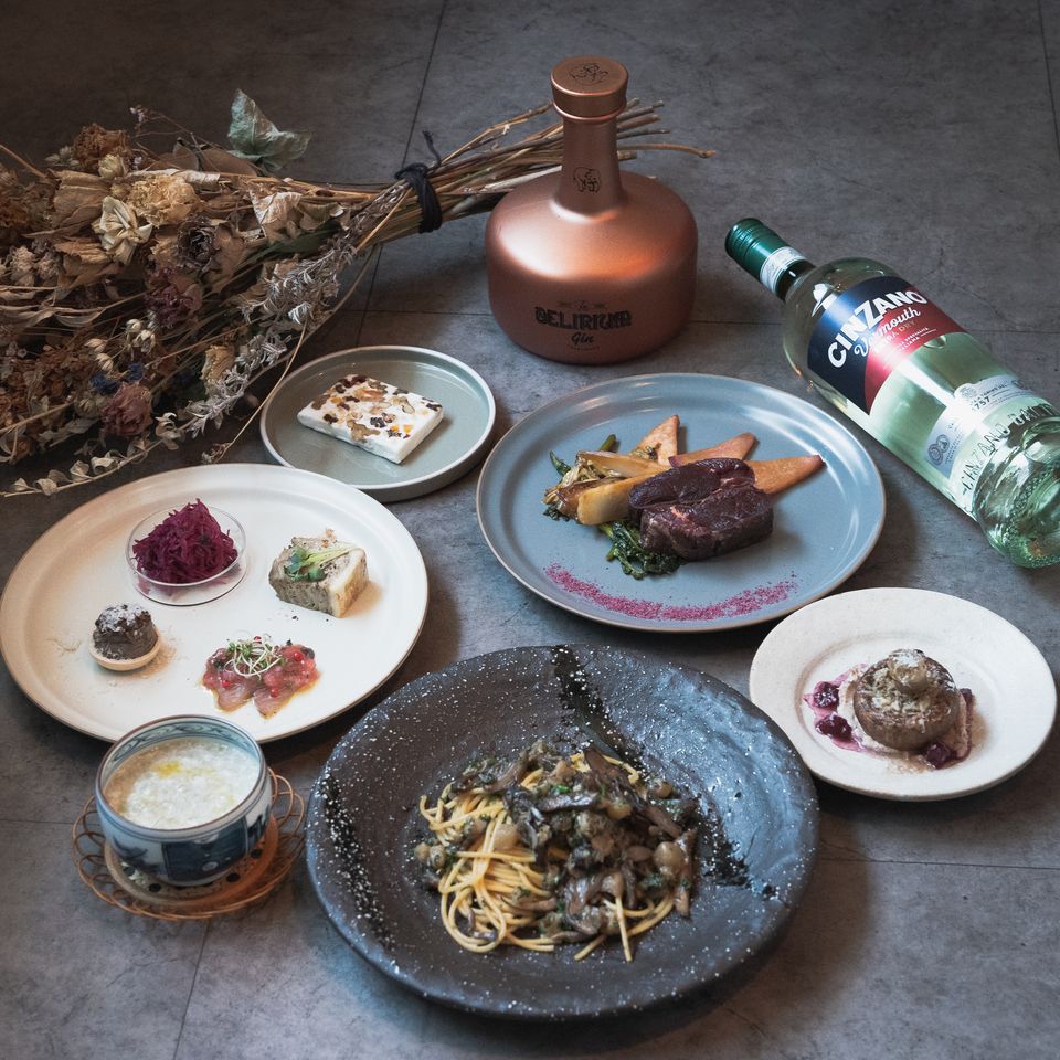 Chef's carefully selected Wagyu beef neck hamburger course (9 dishes total)