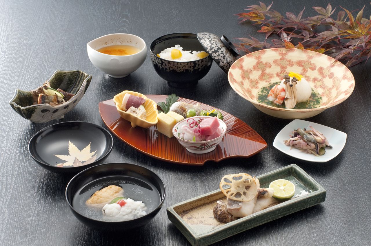 会席料理【なでしこ】