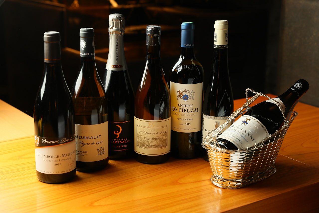 カウンター席 "OMAKASE"コース(全17品/11皿)+ワインペアリング(全8杯）：薪焼きフレンチMétis六本木