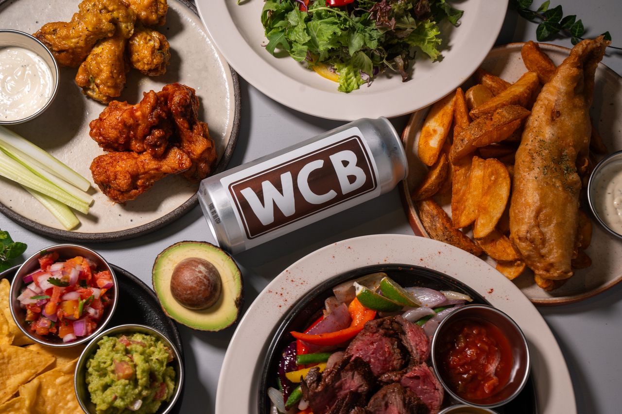 SPECIAL COURCE at The Room