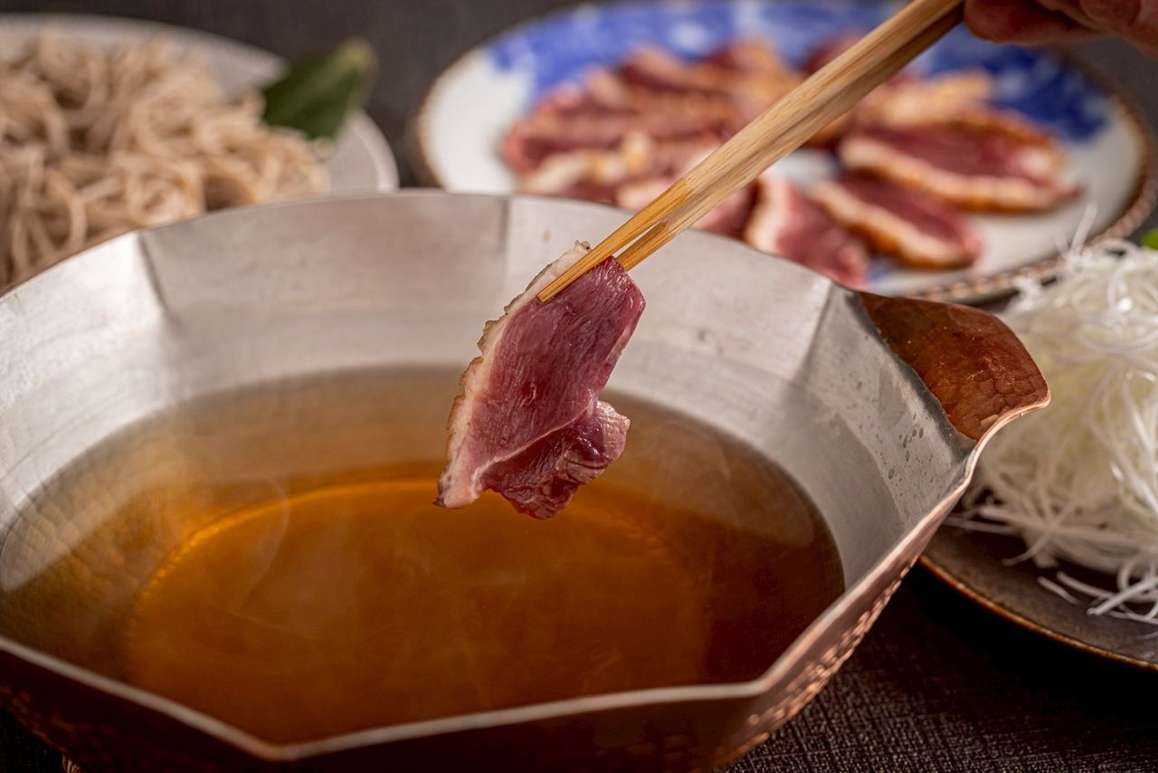 烤串和鸭肉涮锅套餐