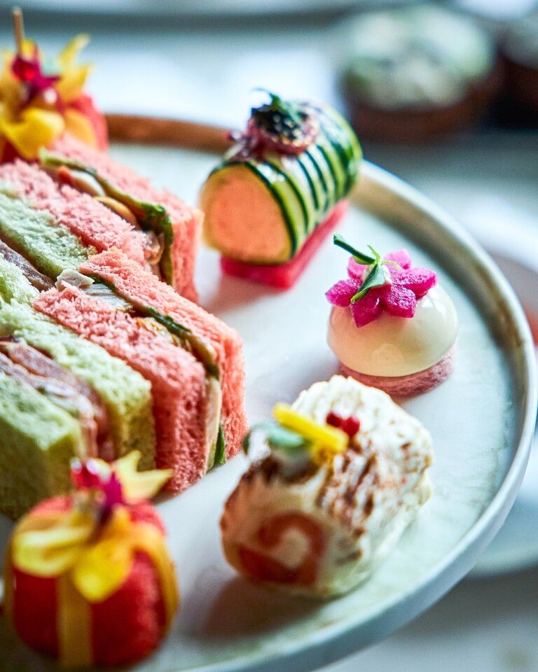 [The Lobby Lounge] Festive Moments at The Ritz-Carlton, Tokyo Afternoon Tea with a glass of Dom Perignon 2015