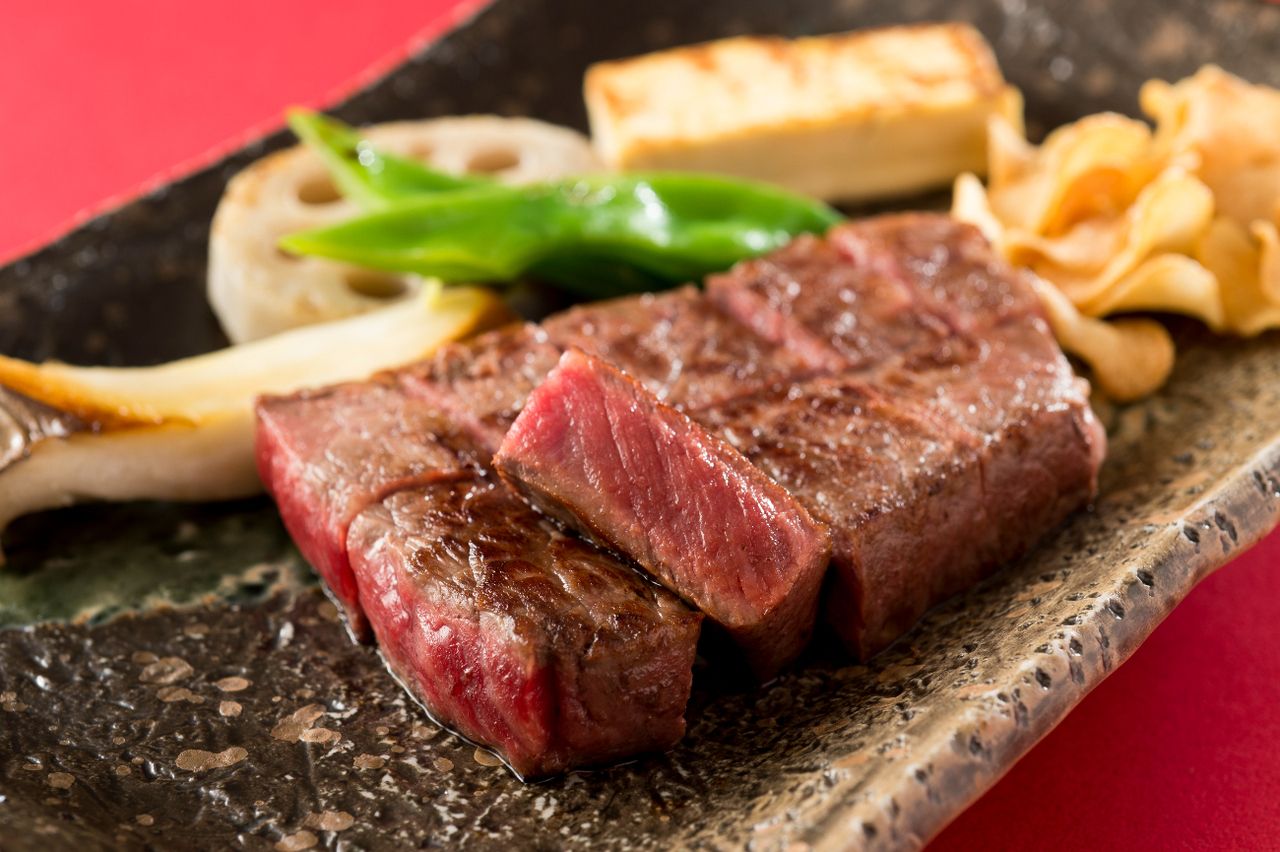 国産牛ステーキランチ