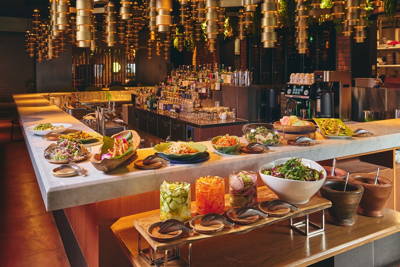 [Weekday Lunch Buffet] A luxurious buffet with 13 dishes including appetizers and salads, rice dishes, and one drink for 3,000 yen