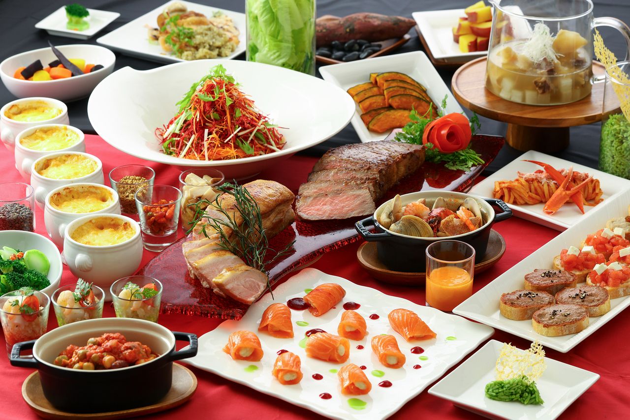 【平日ランチ　小学生はいつでもワンプライス】カーメルの冬の御馳走バイキング