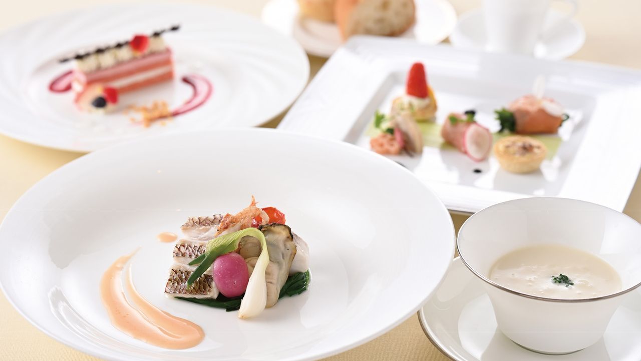 Spring/Early Summer Standard (Weekdays)