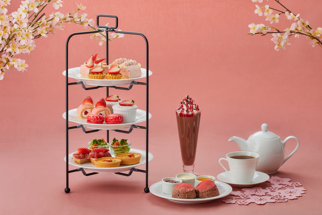 ★10% OFF ON OFFICIAL SITE★ Spring Strawberry Afternoon Tea +  Frappe & 2 houser Free-flow coffee & tea + Scone (12/26~2/28)